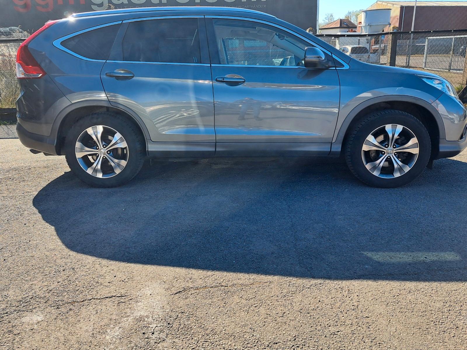 Honda CR-V Executive 4WD/Autom/Panorama/DAB/Navi/leder