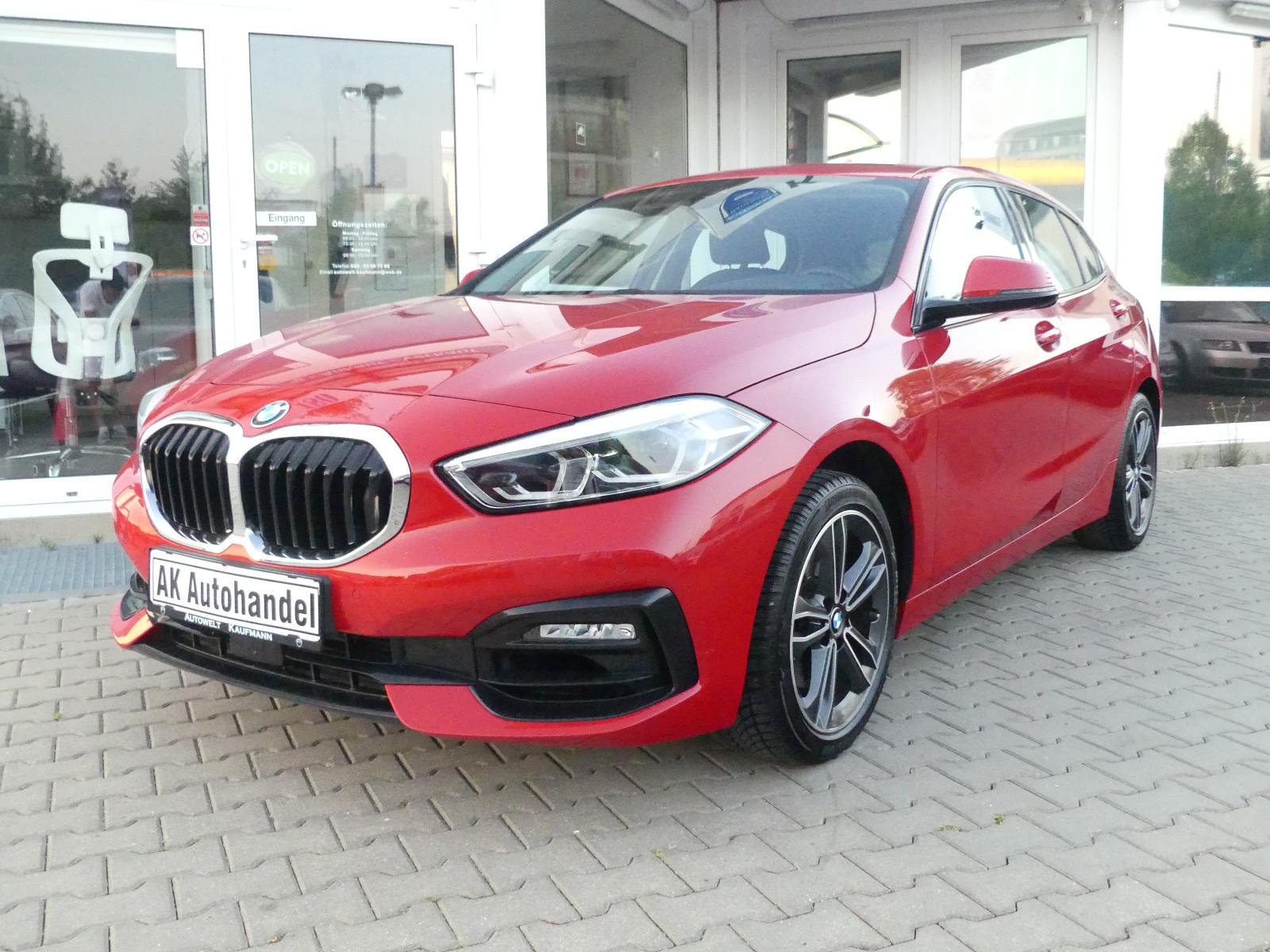BMW 118i Aut. Sport Line LED CarPlay Live Cockpit
