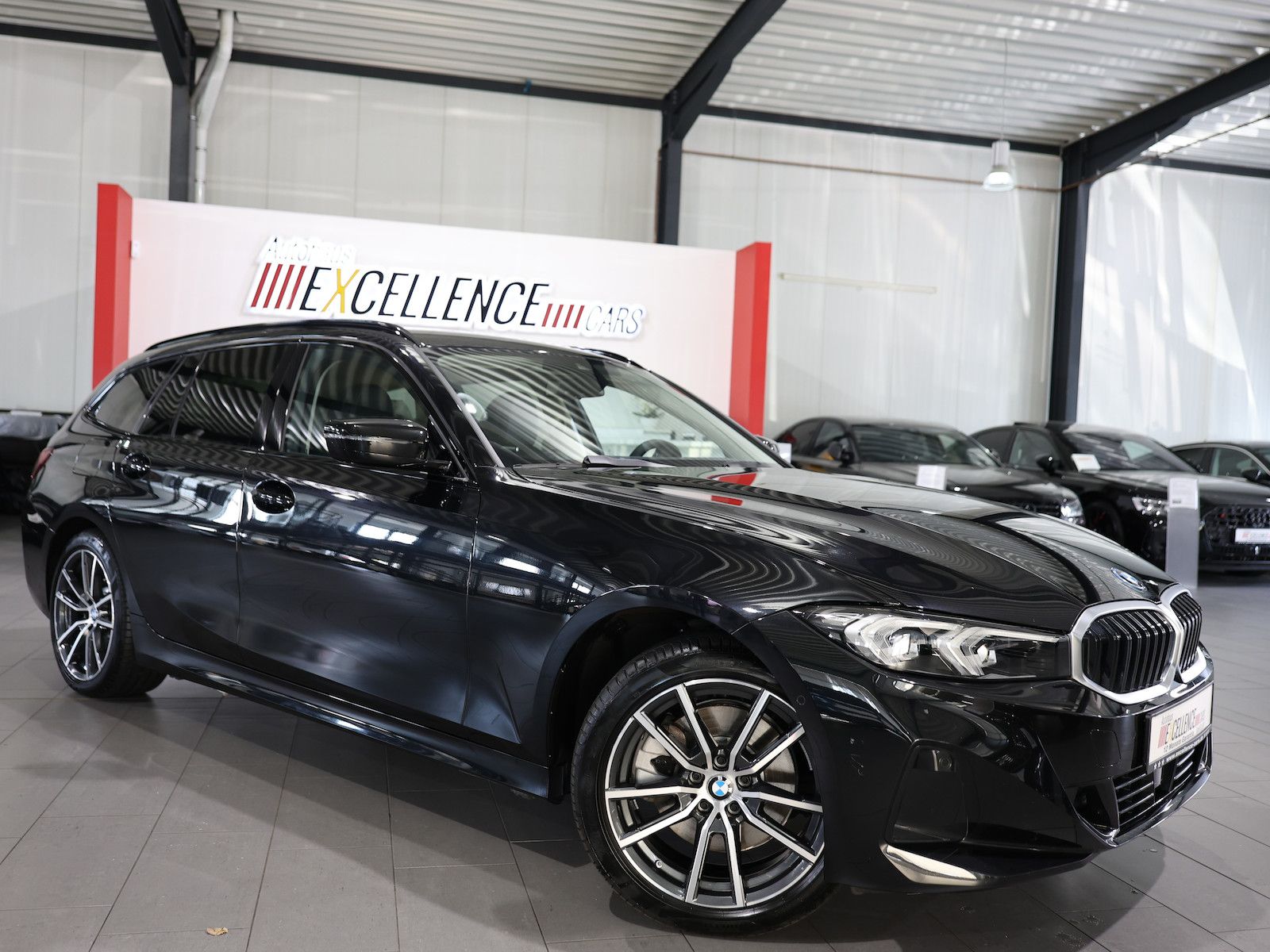 BMW 330e Touring GUIDANCE MD26 SPORT-VOLL-LEDER foto 3