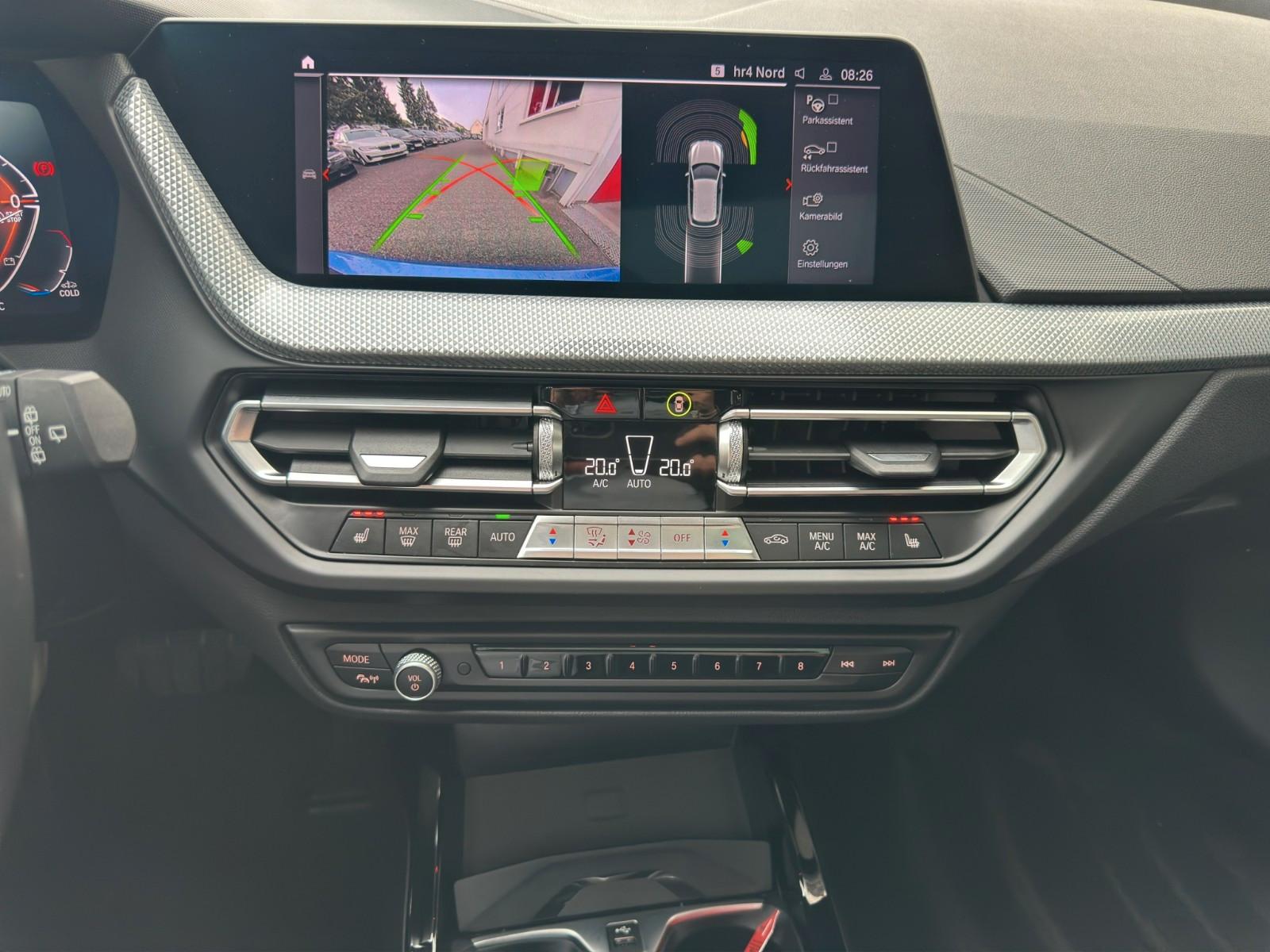 BMW 118 d Adv. AUT. LC.PRO HUD PANO LEDER AHK KAMERA, миниатюра 18