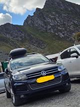 Volkswagen Touareg V6 mit Vollausstattung - Volkswagen Touareg aus 2010: V6