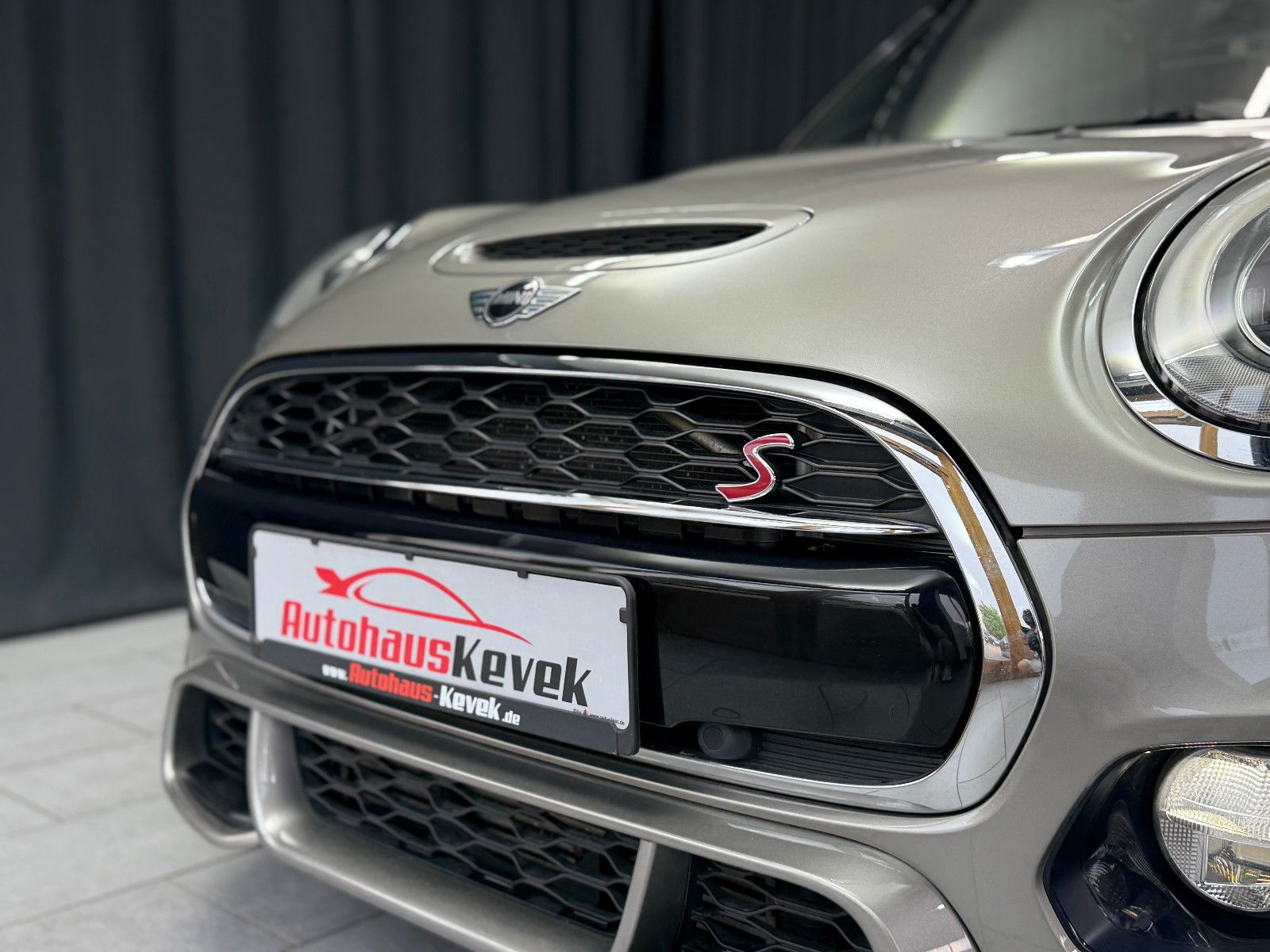 Fahrzeugabbildung MINI Cooper S Cabrio |AUTOMATIK|HuD|RF-KAMERA|LED