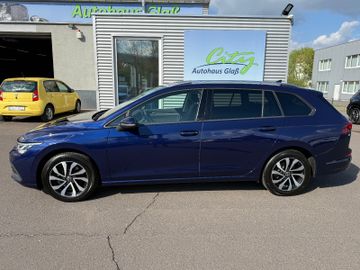 Volkswagen Golf VIII Var. Active+AHK+LED+SHZ+LHzg+Navi+Kame