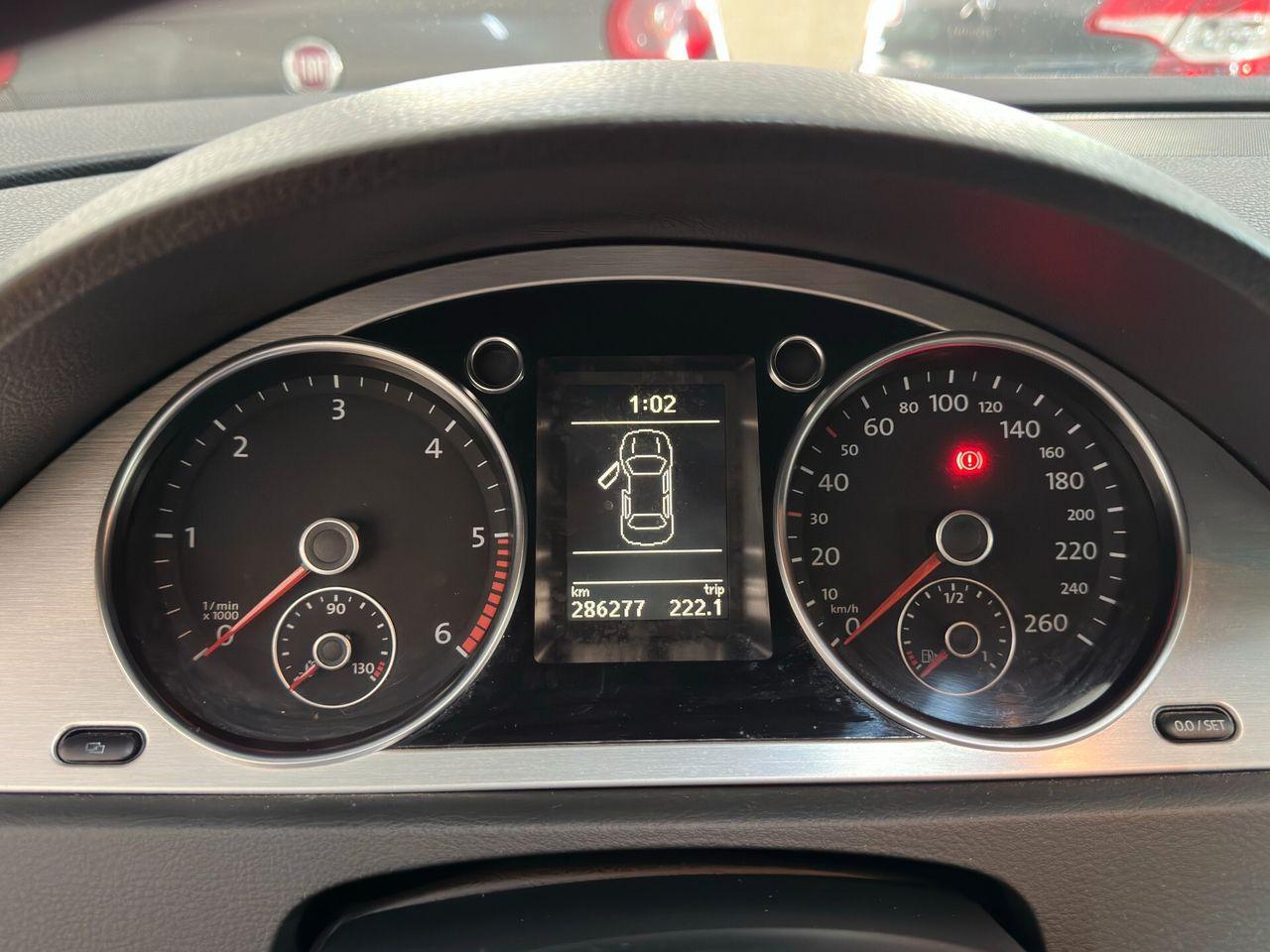 Volkswagen Passat 2009 — photo 15