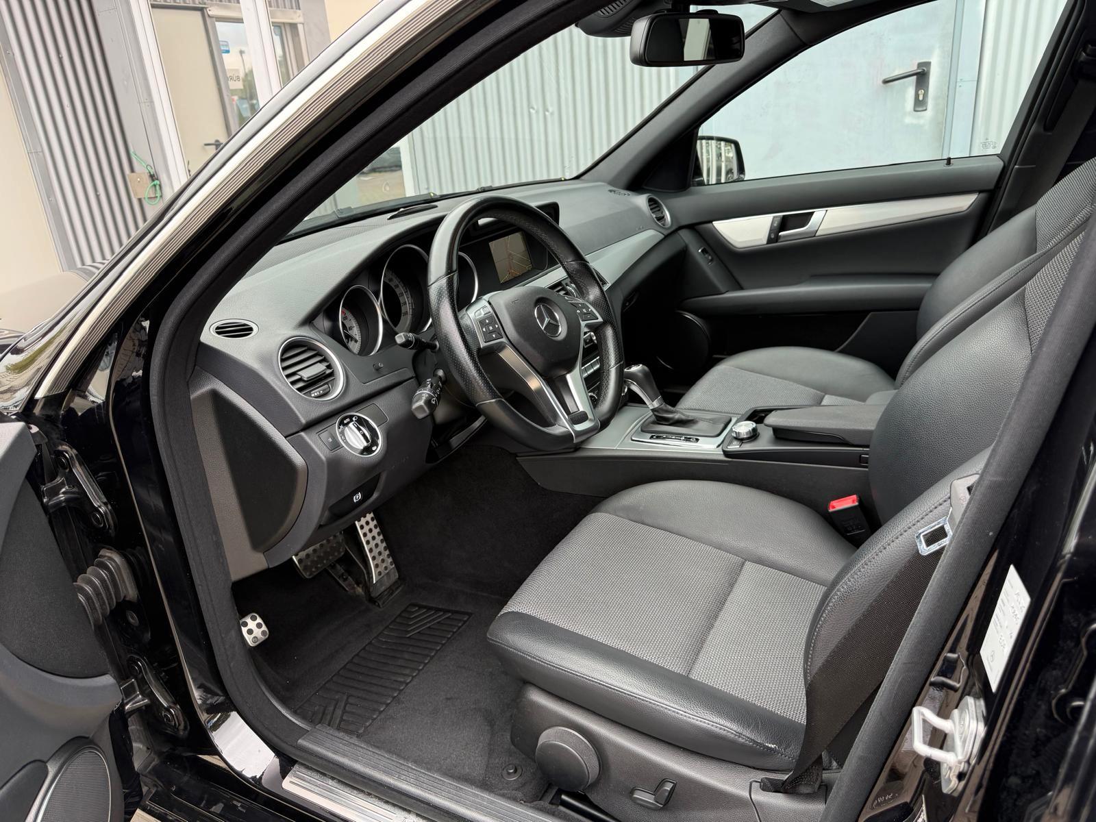 Mercedes-Benz C 200 T Automatik AMG Paket+Navi+Xenon+2.Hand