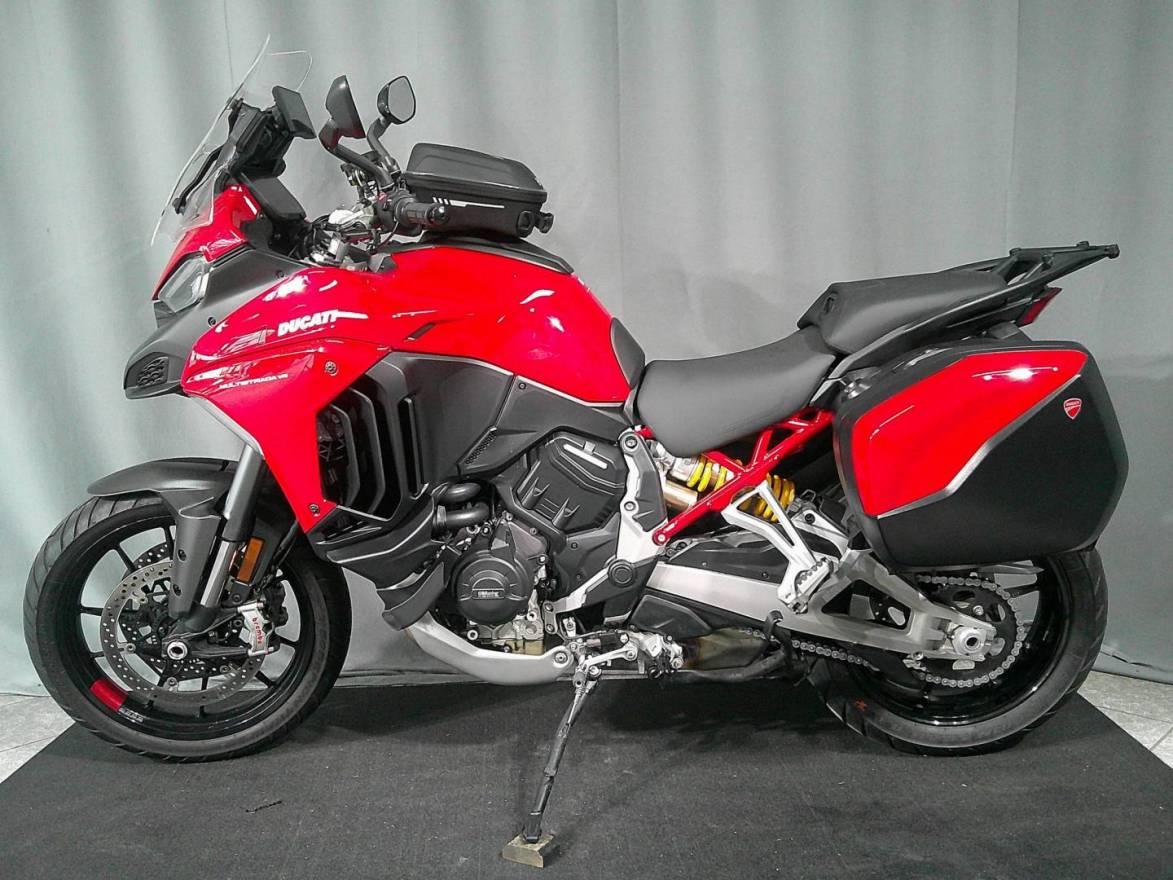 Ducati MULTISTRADA V4 S FULL + TOP Zustand + wenig km +