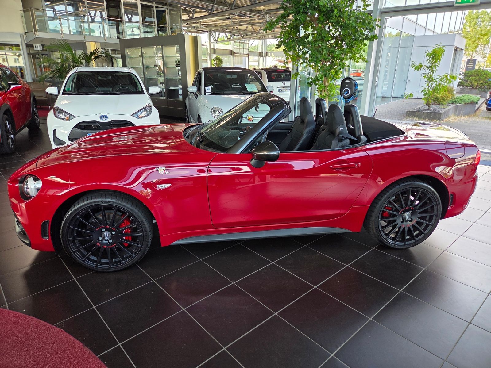 Fahrzeugabbildung Abarth 124 Spider 1.4 MultiAir Turbo KLIMA ALU
