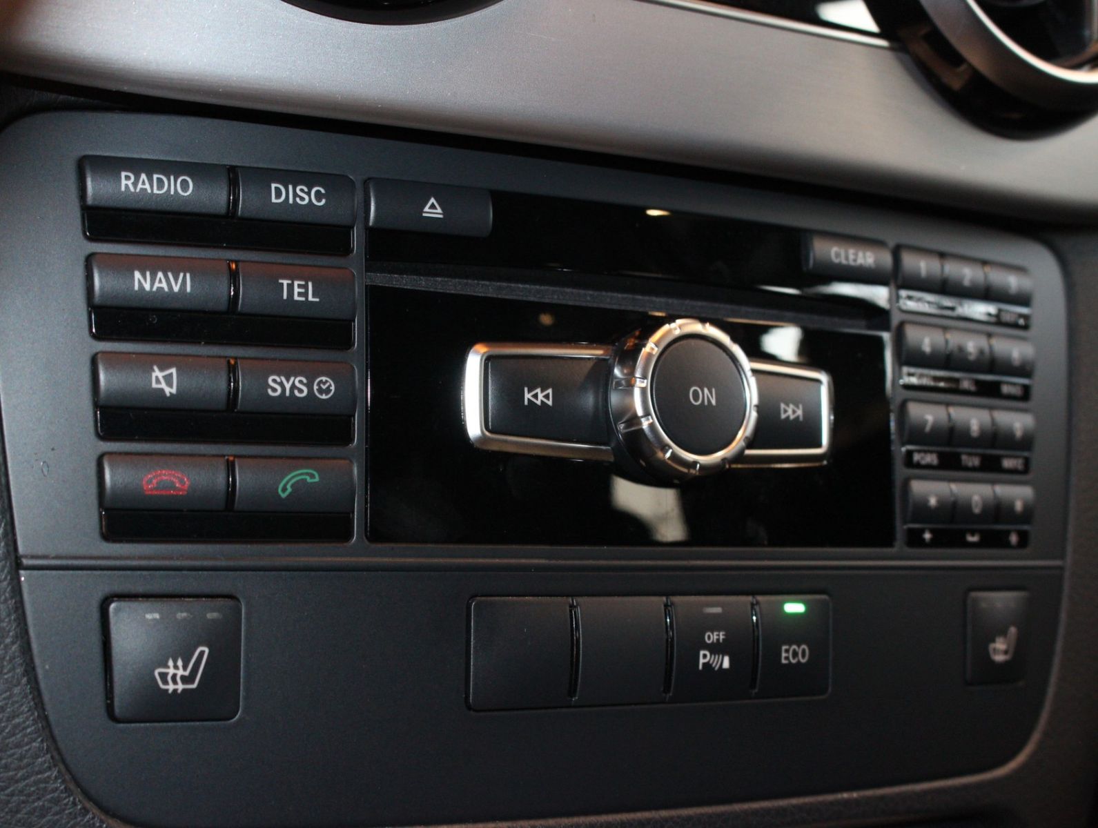 Fahrzeugabbildung Mercedes-Benz GLK 200 CDI*Sport Paket*NAVI*AHK*Bi-Xenon