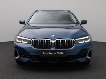Fahrzeugabbildung BMW 530d Luxury Line Kamera DAB HiFi Stop&Go Alarm