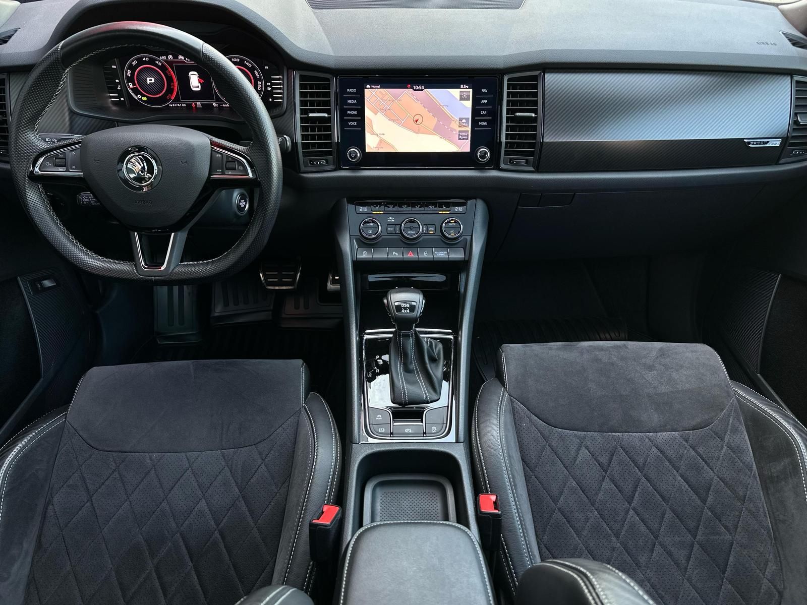 SKODA Kodiaq 2.0TDI SPORTLINE 4x4 LED#AHK#ACC#PANO#CAM - Image 10