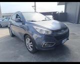 Hyundai HYUNDAI iX35 2.0 CRDi 184CV High 4WD Style - blaue Hyundai ix35