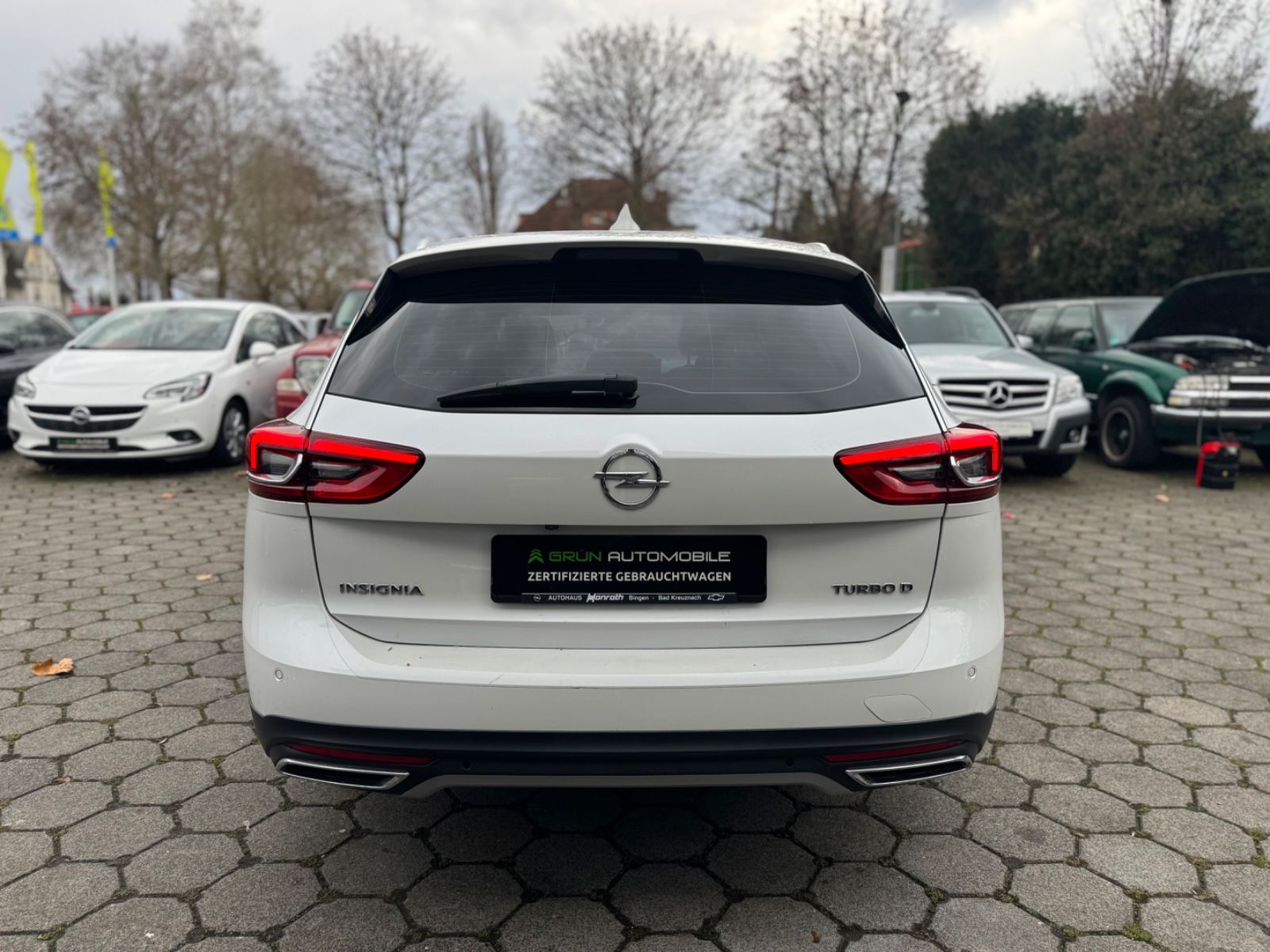 Fahrzeugabbildung Opel Insignia CT*VOLLAUSSTATTUNG*Leder*Keyless*HeadUp