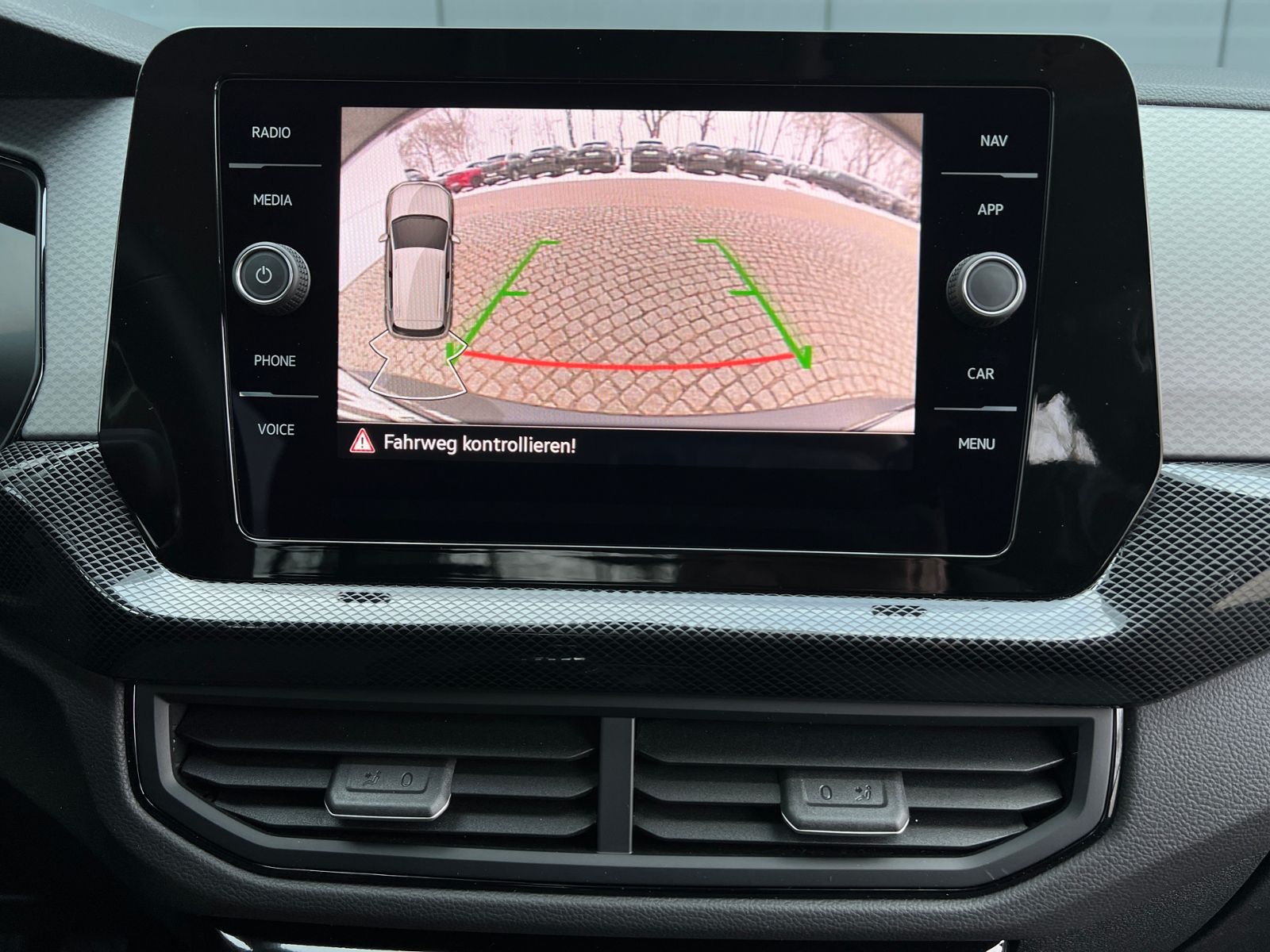 Fahrzeugabbildung Volkswagen T-Cross Life 1.0 TSI *IQ.Light, Rückfahrkamera,