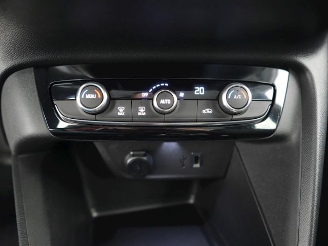 Corsa-e F EDITION 50kWH AT+KLIMAAUTOMATIK+CAR PL