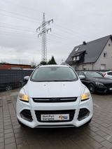 Ford Kuga Sync Edition - Ford Kuga Gebrauchtwagen in Freiburg