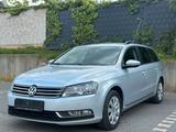 Volkswagen Passat Variant 2.0 TDI  BlueMotion DSG TÜV Neu - Volkswagen Passat aus 2012: Variant
