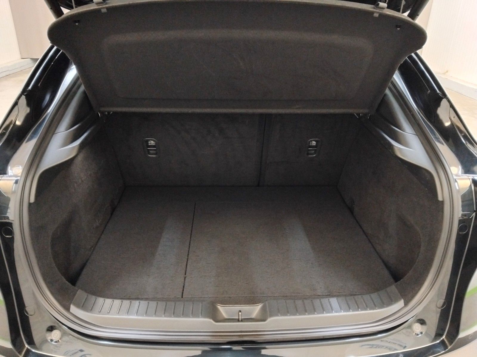Mazda CX-30 (01/2024, Benzin)