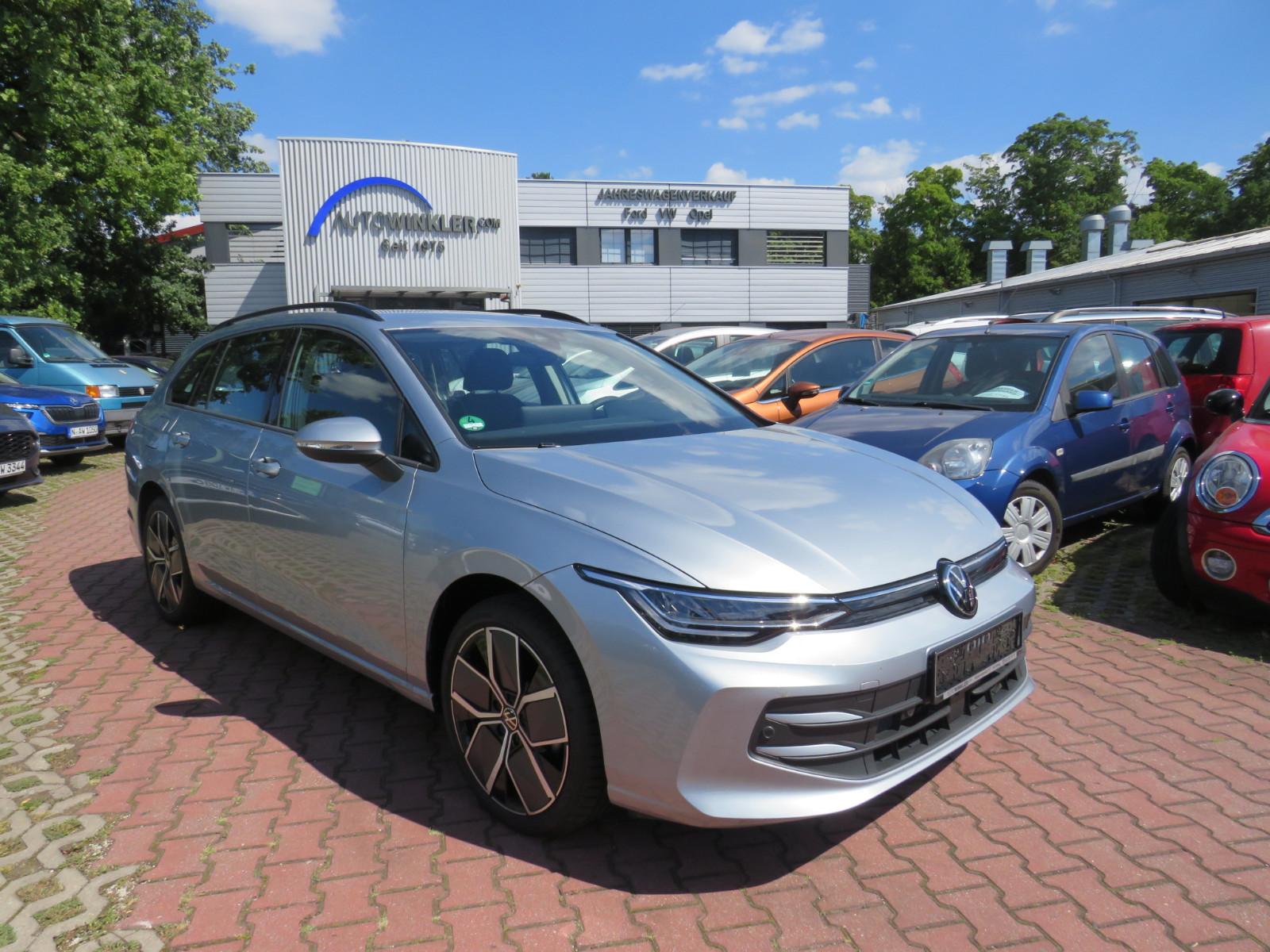 Volkswagen Golf VIII Variant 1.5 eTSI 110 GOAL-Edition