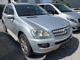 Mercedes-Benz ML 280 ML ML 280 CDI 4Matic - silberne Mercedes-Benz ML 280