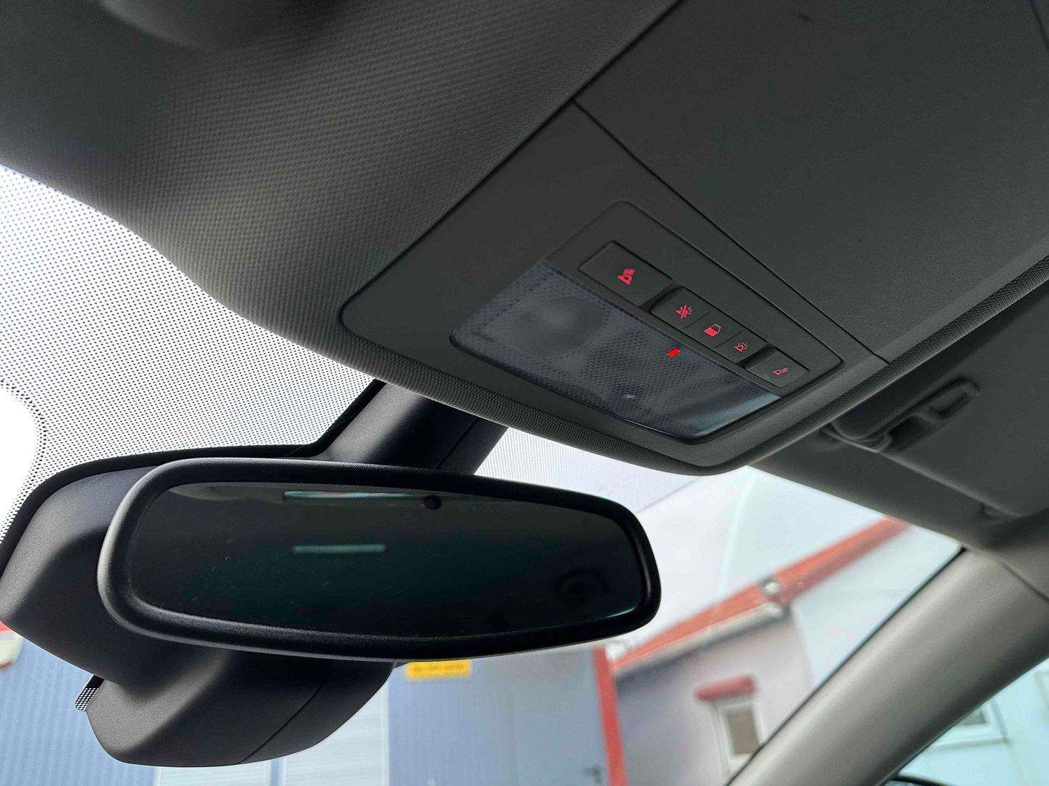 Opel Insignia 2013 — photo 27