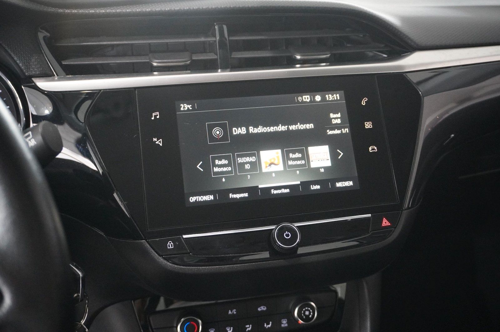 Fahrzeugabbildung Opel Corsa F 1.2 ELEGANCE NAVI/LED/TEMP./SPORT/DAB+