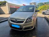 Opel Zafira 1,9 tdi, 7 Sitzer - Opel Zafira in Chemnitz