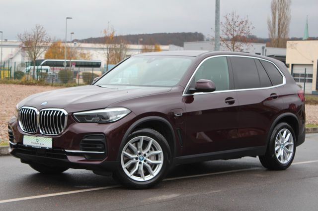 BMW X5 xDrive 45 e Luftfahrwerk Live Cockpit LED DAB