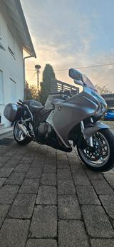 Honda VFR1200F - HONDA VFR1200F