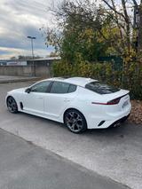 Kia Stinger GT 4WD - Kia Stinger Gebrauchtwagen