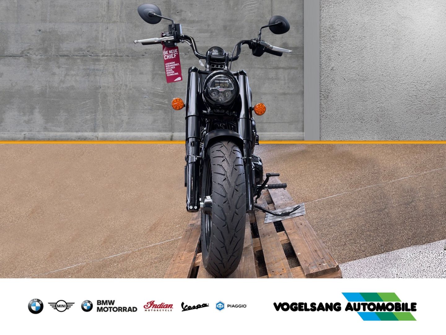Fahrzeugabbildung Indian Chief Bobber Dark Horse, TFT-Display, Keyless-Ri