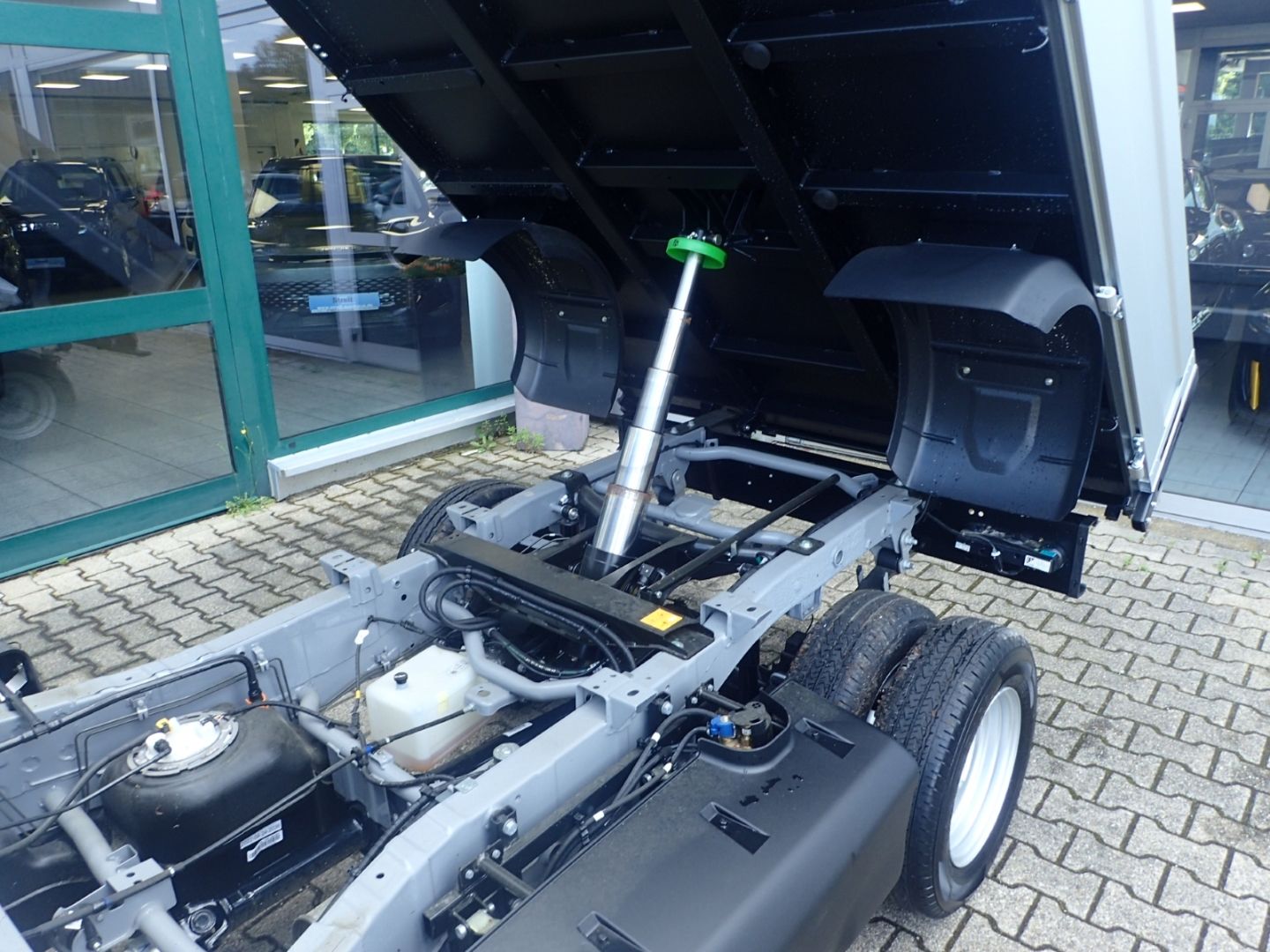 Fahrzeugabbildung Piaggio Porter NP6 TW Kipper LR 2,53m Pritschenlänge LPG