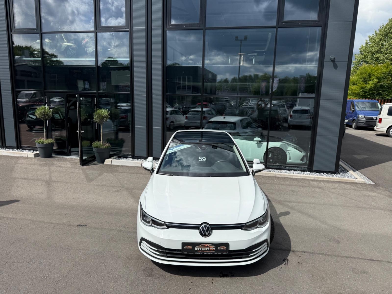 Volkswagen Golf VIII Lim. Life*FAHRSCHULE*PANO*SHZ*PDC*1HD*, миниатюра 27