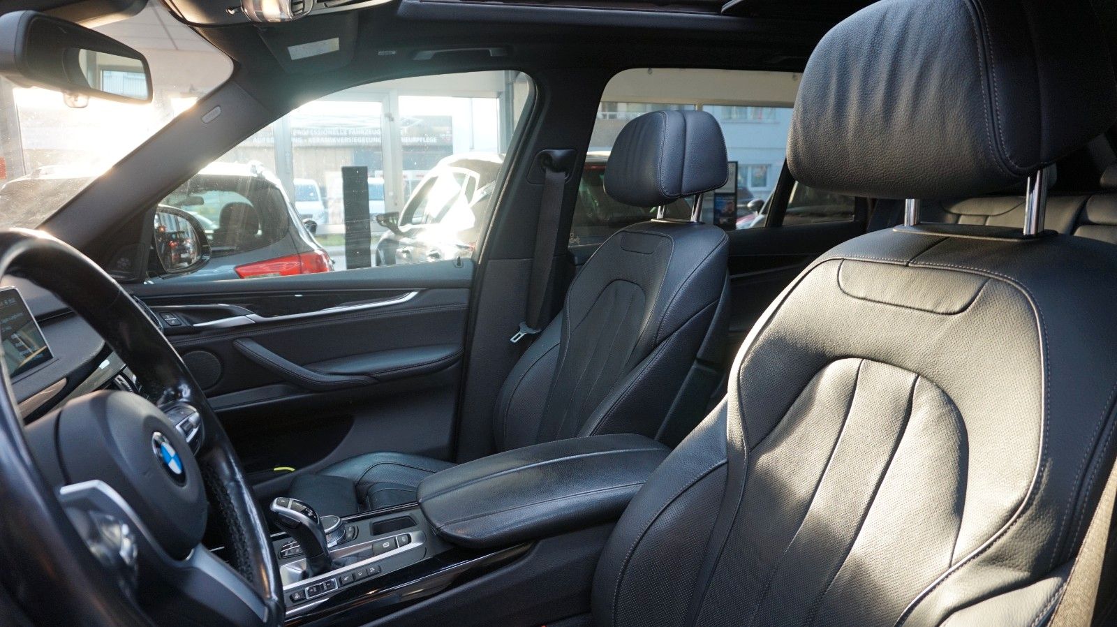 Fahrzeugabbildung BMW X5 xDrive 40 d