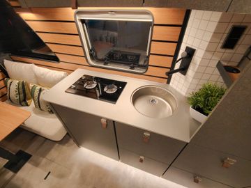 Fahrzeugabbildung HYMER / ERIBA / HYMERCAR VENTURE S