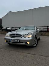 Mercedes-Benz C 240 ELEGANCE Elegance - Mercedes-Benz C 240 von privat