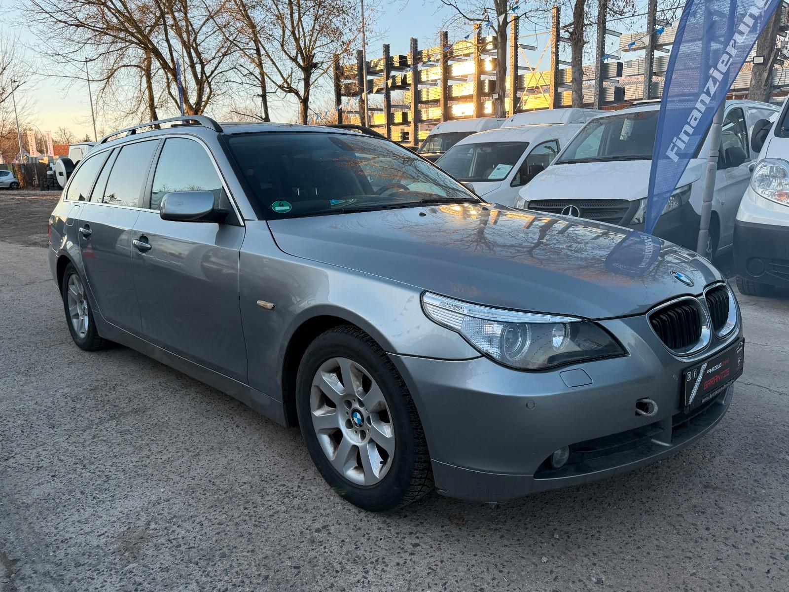 BMW 523i Touring*Aut*Pano*Leder*Navi*MOTORSCHADEN