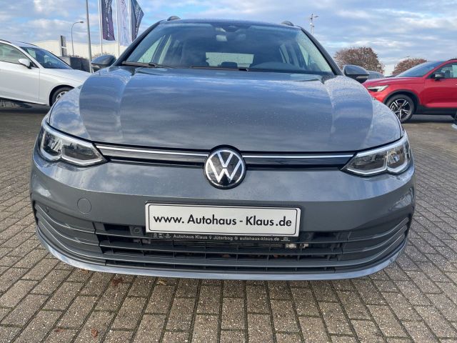 Golf VIII Variant 1.0 eTSI LED+AZV+Navi