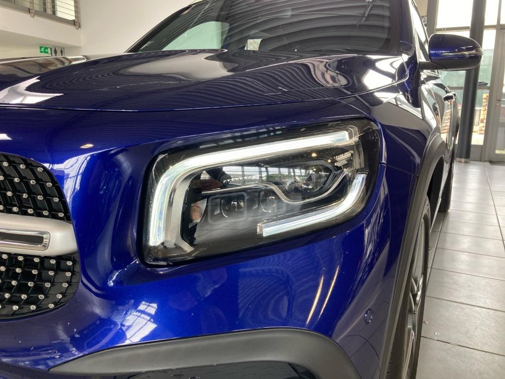 Mercedes-Benz GLB 220 d 4M AMG+Memory+Pano+AHK+Multibeam