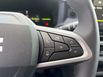 Dacia Duster hybrid 155 Journey