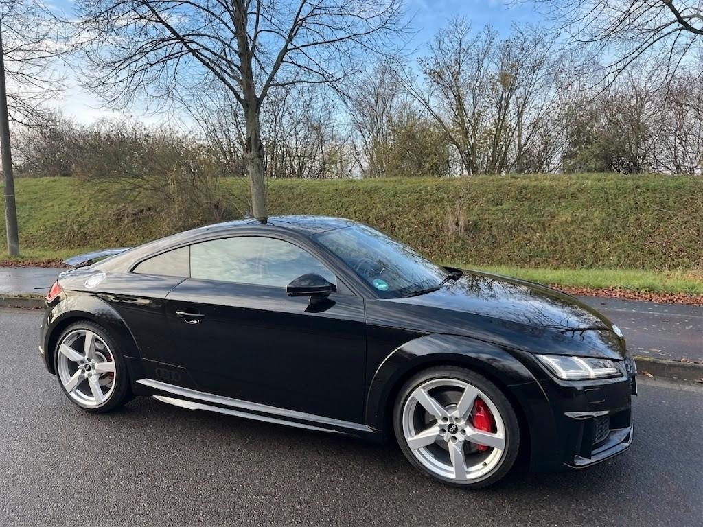 Audi TTS Navi LED Bang & Olufsen myhtosschwarz