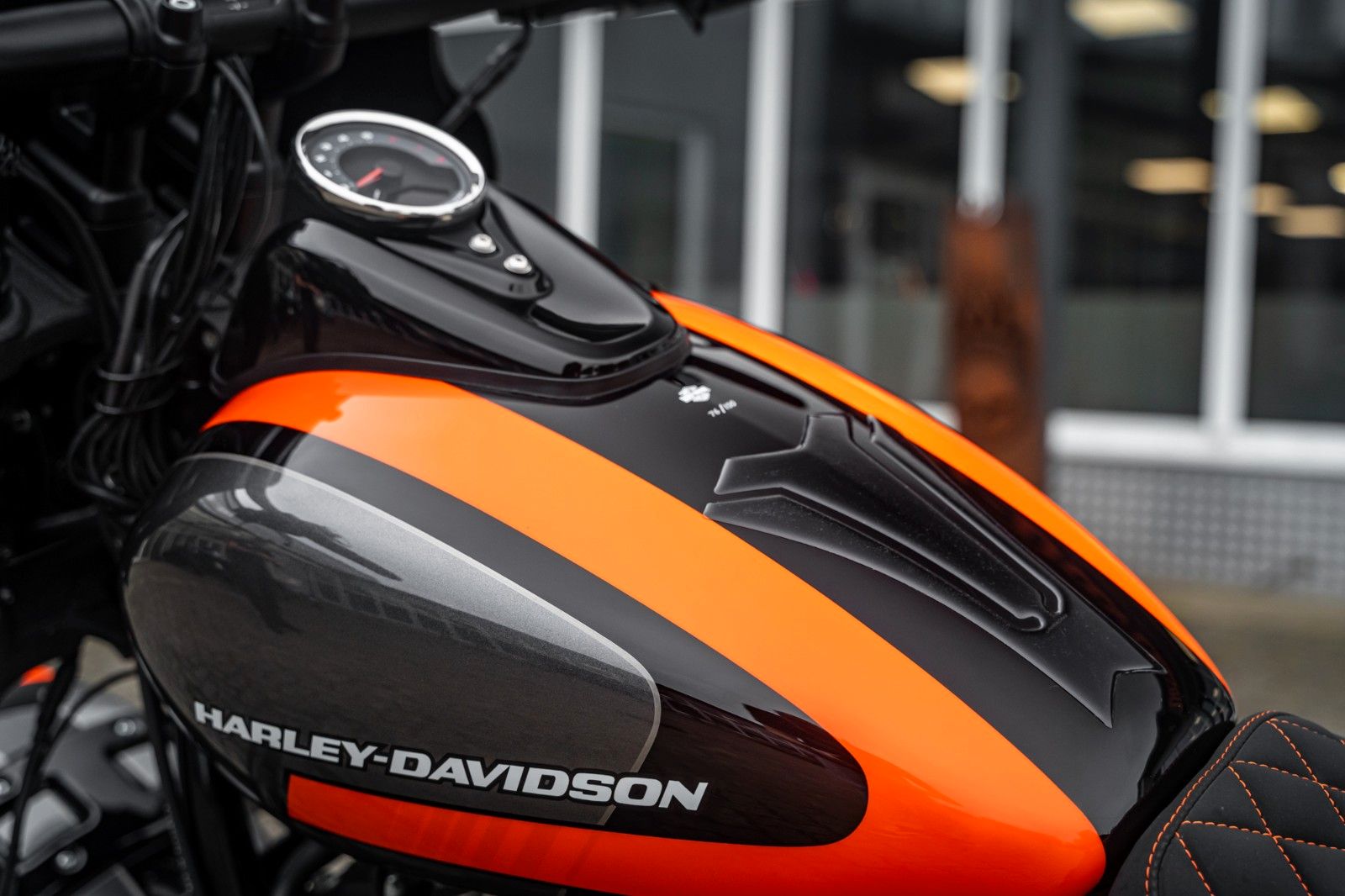 Fahrzeugabbildung Harley-Davidson FXFBS FAT BOB 114 CUI SOFTAIL - SE-NOCKENWELLE