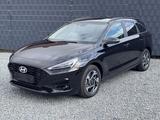 Hyundai i30 Kombi Family Automatik Smart Paket - Hyundai i30 Neuwagen mit Benzin-Antrieb: Kombi