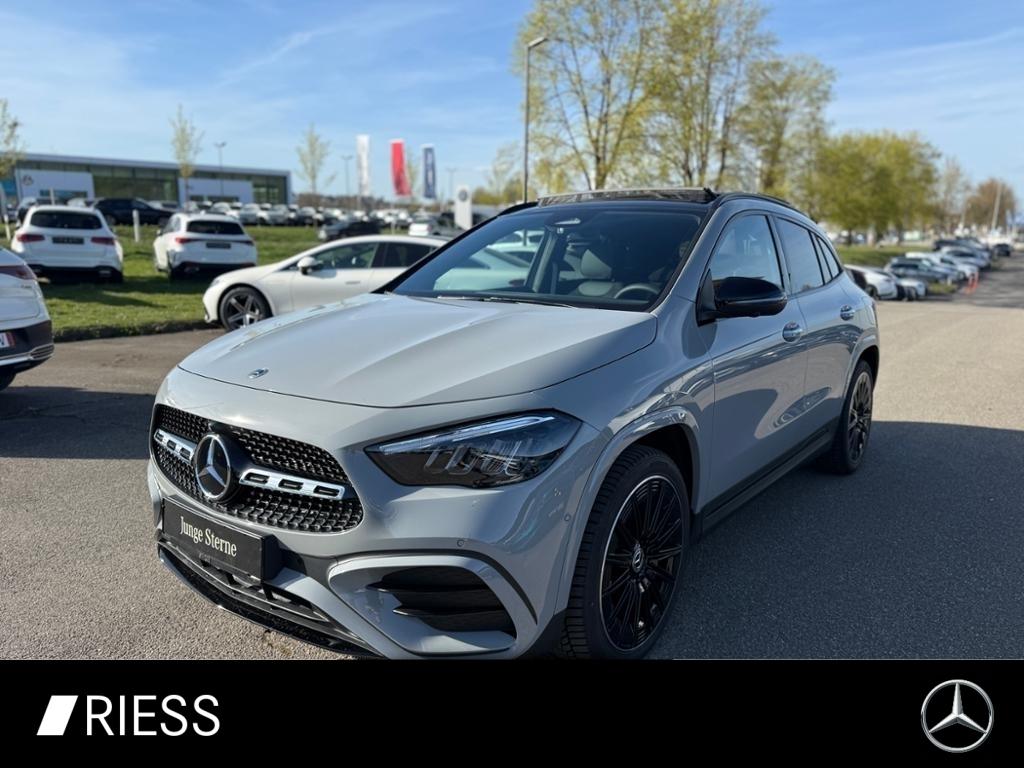 Mercedes-Benz GLA 200 AMG Sport Night Distr Pano AHK Keyless 2