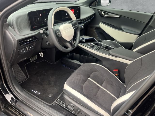 Fahrzeugabbildung Kia EV6 PE GT-LINE 84 kWh AWD *WÄRMEPUMPE*DRIVEWISE*