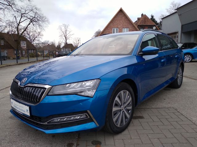 Skoda Superb 1.4TSI DSG Combi Ambition iV*AHK*Navi*LED