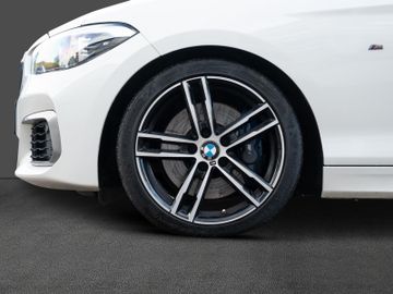 BMW M140i - 11