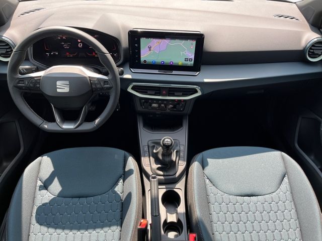 Fahrzeugabbildung SEAT Arona Style 1.0 TSI KLIMA LED NAVI ALU