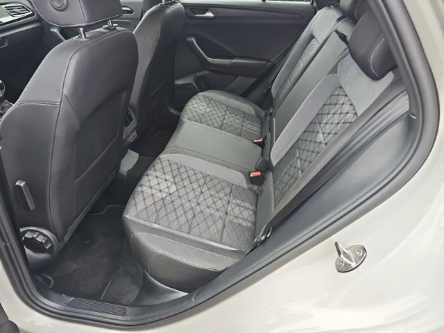 Fahrzeugabbildung Volkswagen T-Roc 1.0 TSI R-LINE LED-PLUS SHZ KLIMA ACC APP-