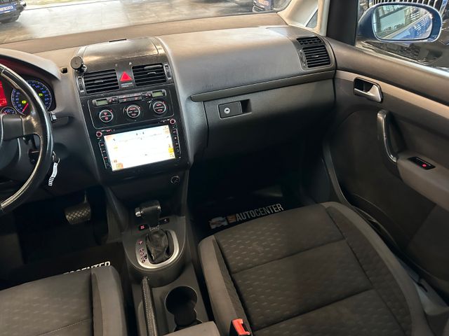 Volkswagen Touran  *7Sitzer*Navi*DSG*Sitzh*BiXenon*
