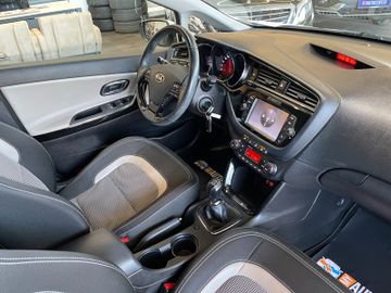 Kia Cee'd *1.HAND*NAVI*TEMPO*KAMERA*LKHZ*